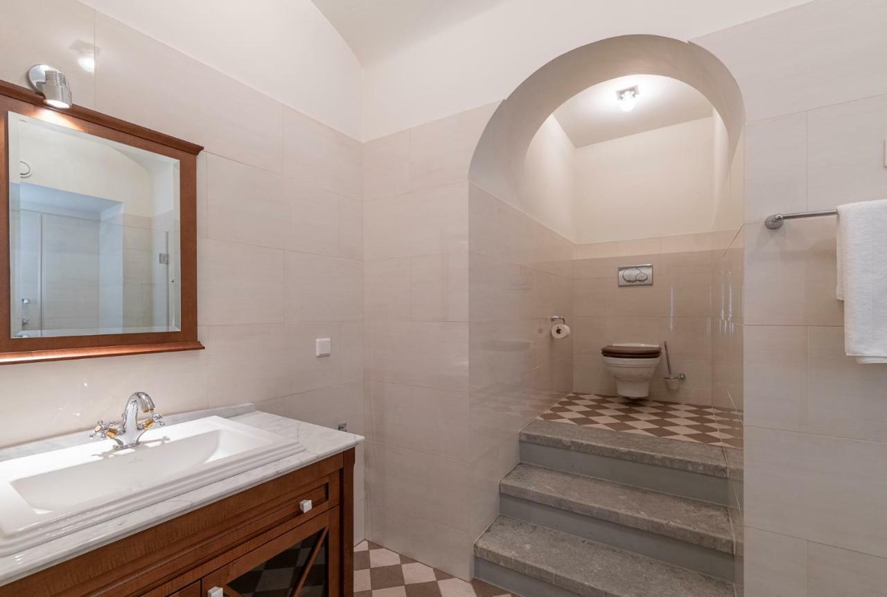Tallinn Housing 2 Bdr 2 Bathroom With Sauna At Carl Engel Luxury House Esterno foto